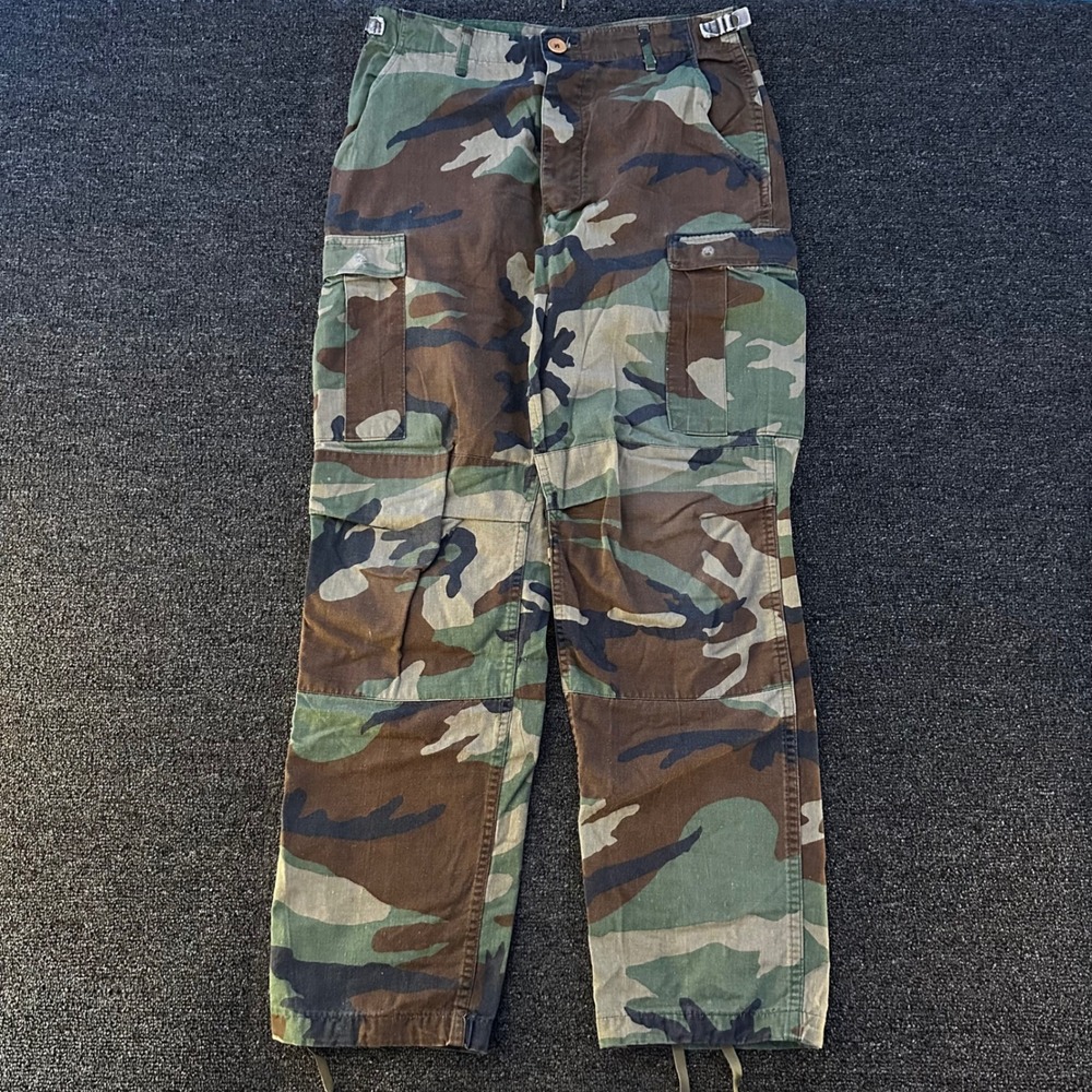 Military Surplus Cargo Pants Mens 34x30 Green Woodland Camo Good Vintage Utility
